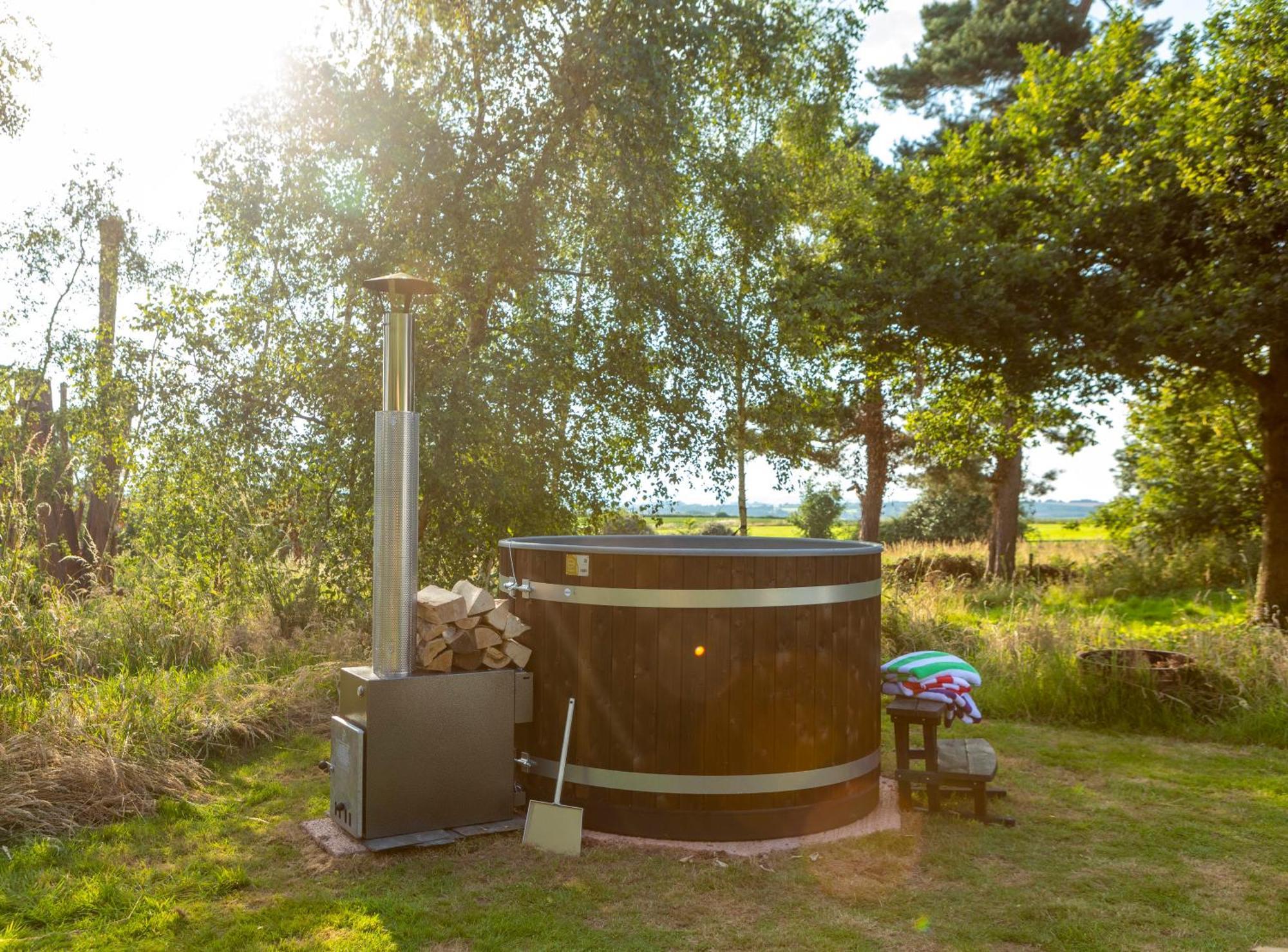 Stargazer Glamping Uk Andromeda 6 People Ross-on-Wye Exterior foto
